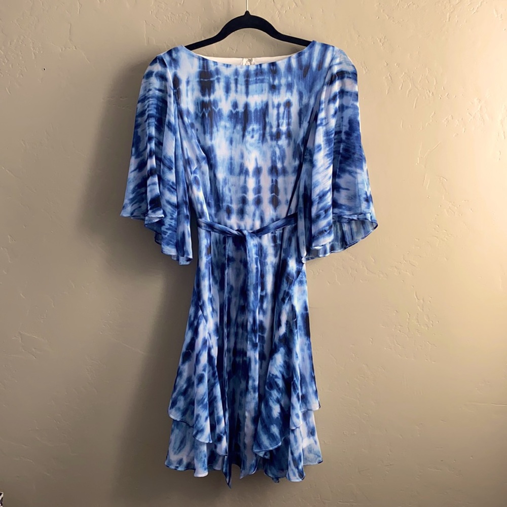Ralph Lauren Blue and White Tie Dye Flutter Sleeve Dress Size 4